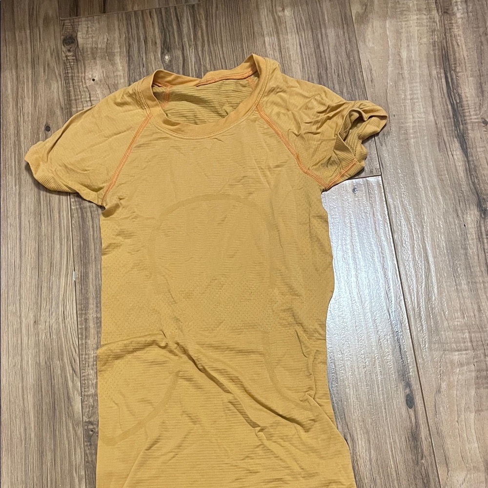 lululemon athletica Orange Short Sleeve Tee
